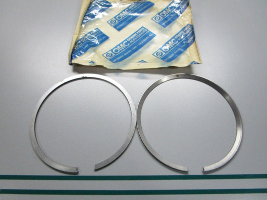 NEW OEM 384317 0384317 OMC Johnson Evinrude 2 Ring Set 0810