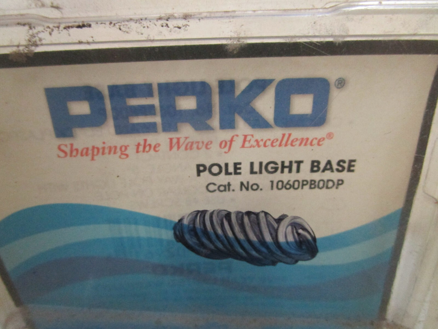 *NEW* 0820 Perko Pole Light Base 1060PB0DP