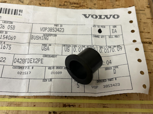*NEW OEM* 0810 Volvo Penta Bushing 3853423