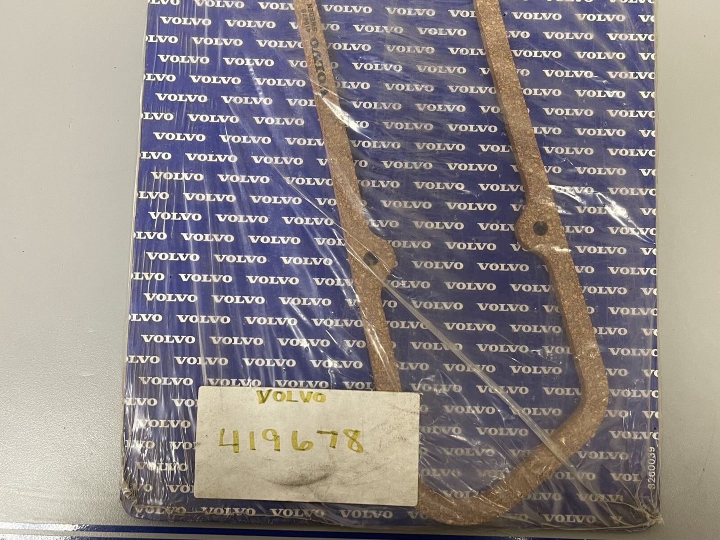 *NEW OEM* 0670 Volvo Penta Gasket 419678