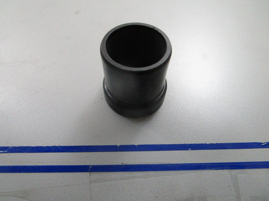 *NEW OEM* 0810 OMC Johnson Evinrude Thermostat Sleeve 337533 0337533