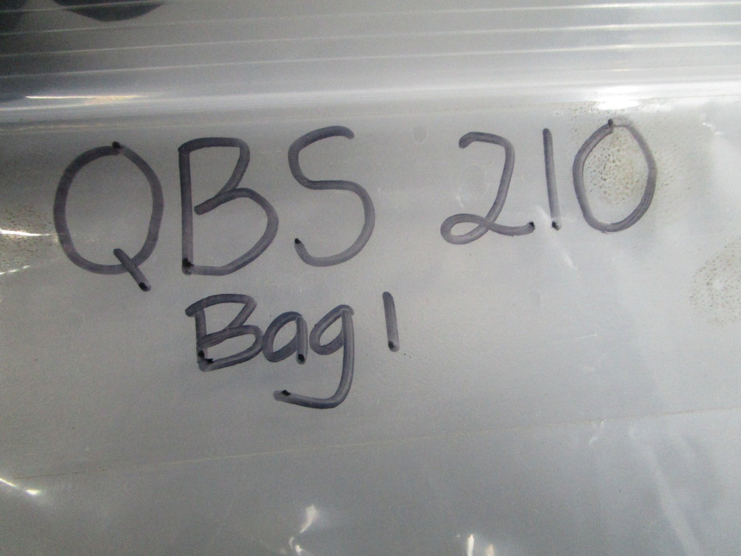 *NEW OEM* 0810 Polaris Air Screw 0450102