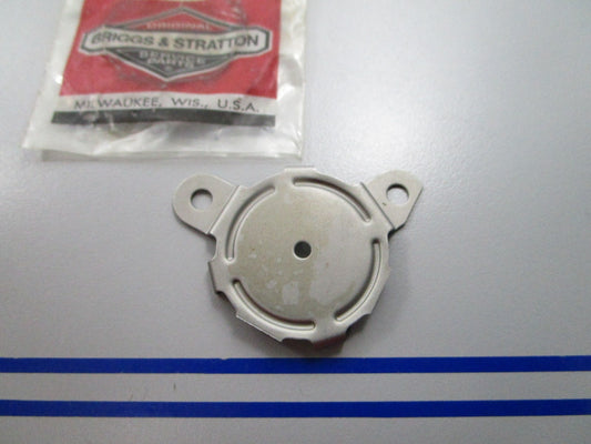 NEW OEM 223966 Briggs & Stratton Retainer 0810