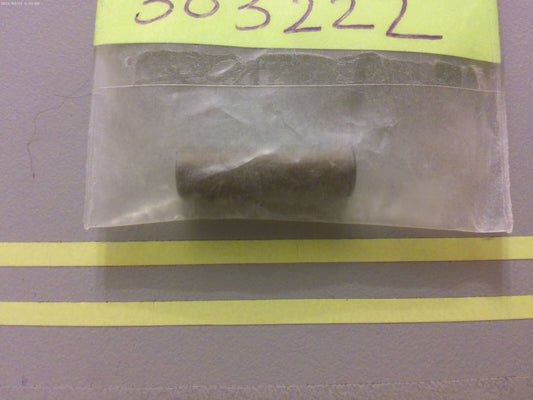 *NEW OEM* 0810 OMC Johnson Evinrude Guide Clamp 303222 0303222