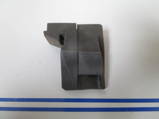 *NEW OEM* 0720 Mercury Quicksilver Control Cable Grommet 25-17627