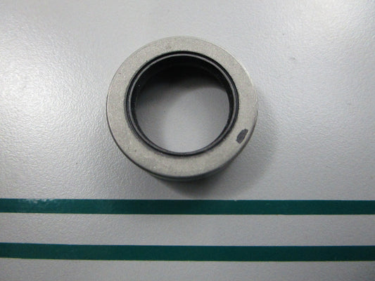 NEW OEM 309733 0309733 OMC Johnson Evinrude Crankshaft Seal 0810