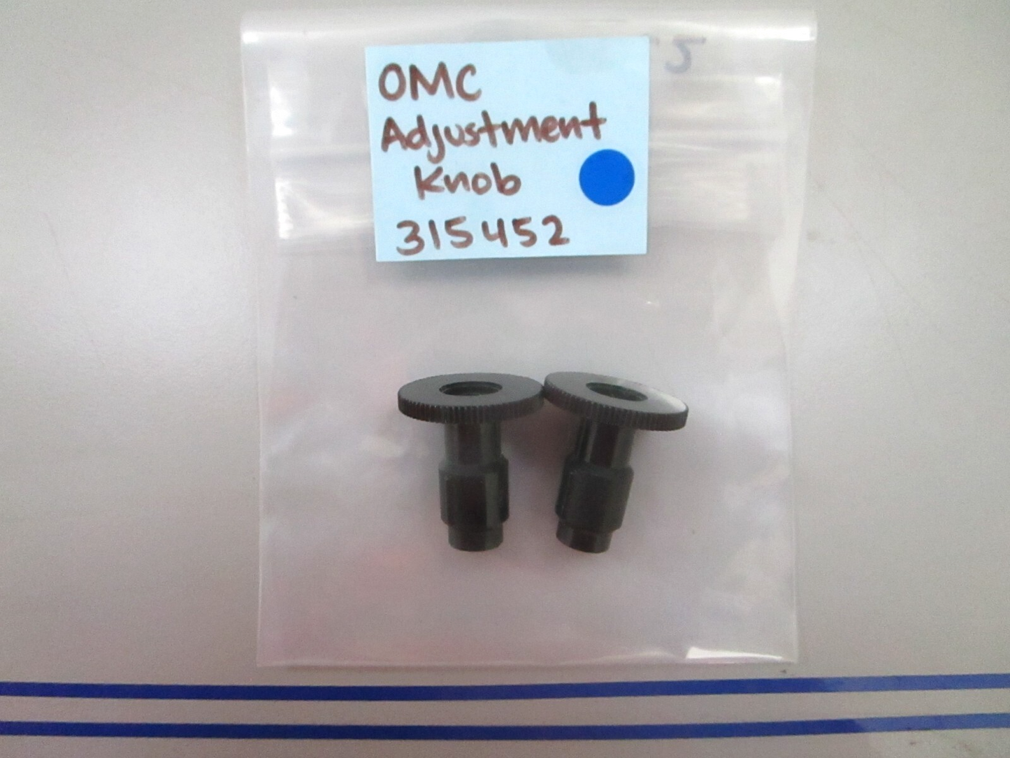 *NEW OEM* (LOT OF 2) 0780 OMC Johnson Evinrude Adjustment Knob 315452 0315452
