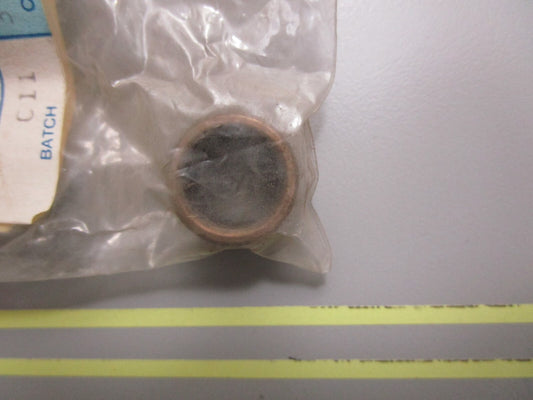 *NEW OEM* 0810 Volvo Penta Bushing 240602 0240602