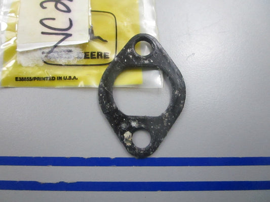 NEW OEM M68132 John Deere Gasket 0810