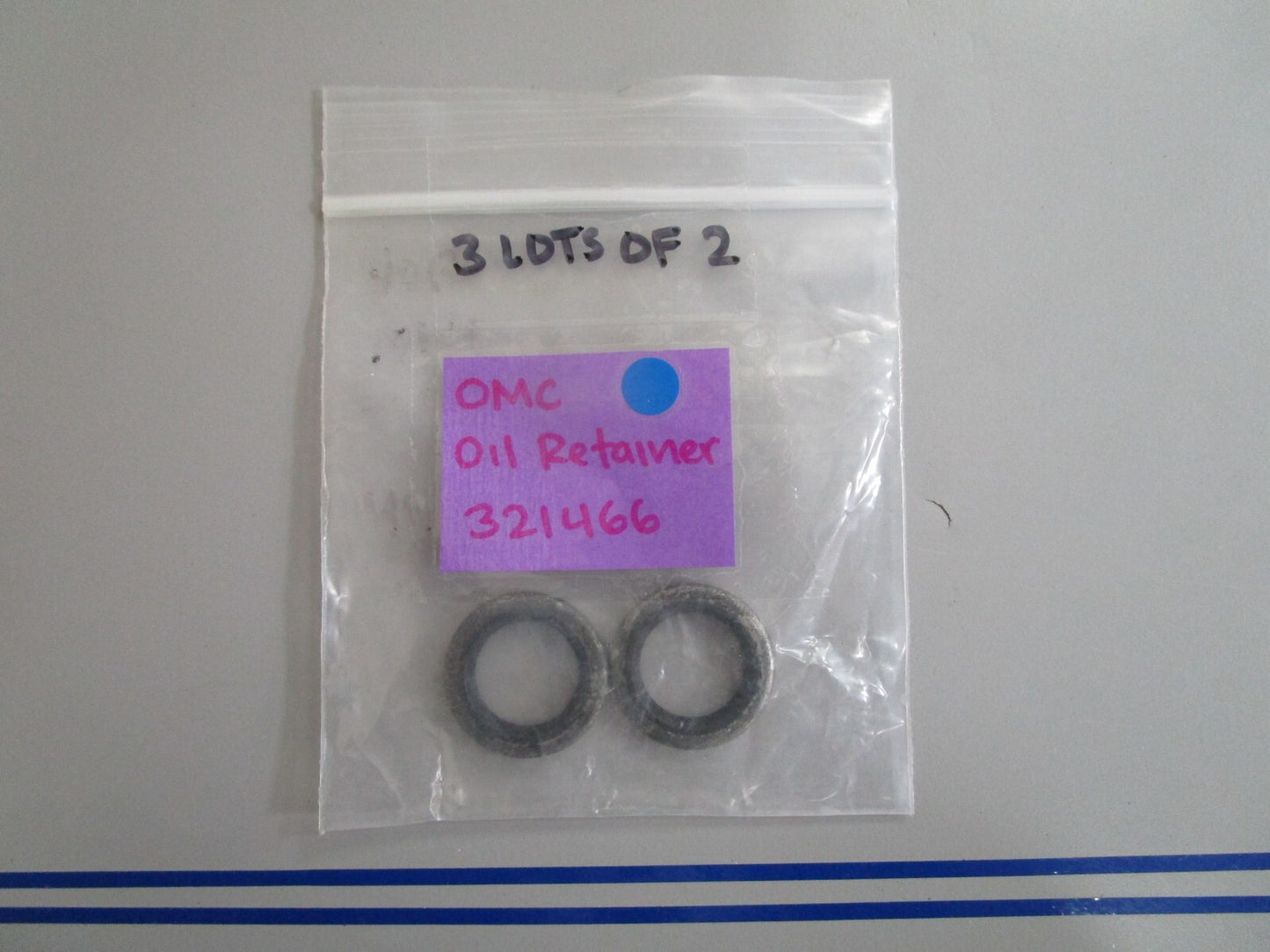 *NEW OEM* (LOT OF 2) 0770 OMC Johnson Evinrude Oil Retainer 321466 0321466