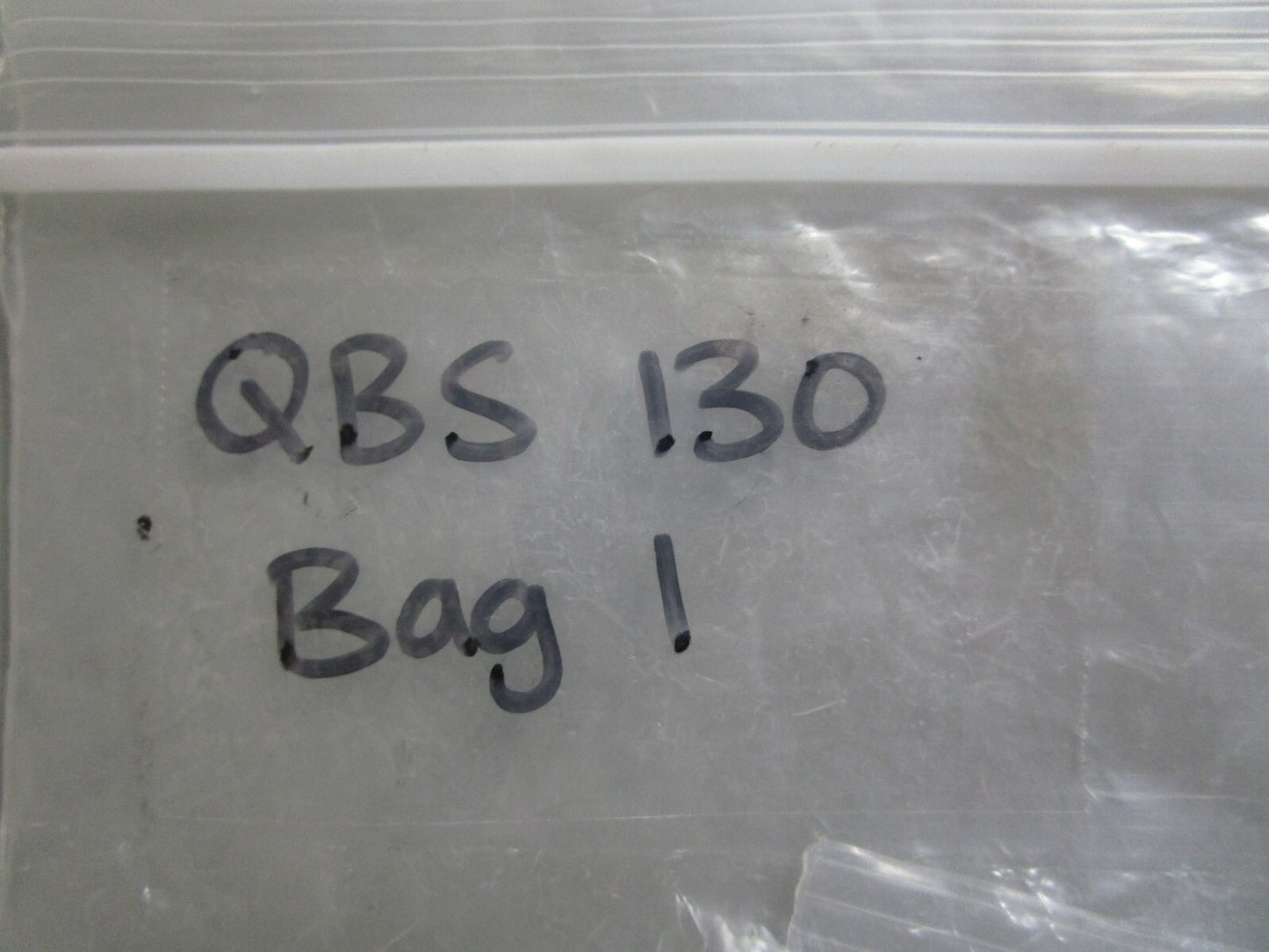 *NEW OEM* (LOT OF 4) 0770 Mercury Quicksilver Screw 10-4000333 4000333