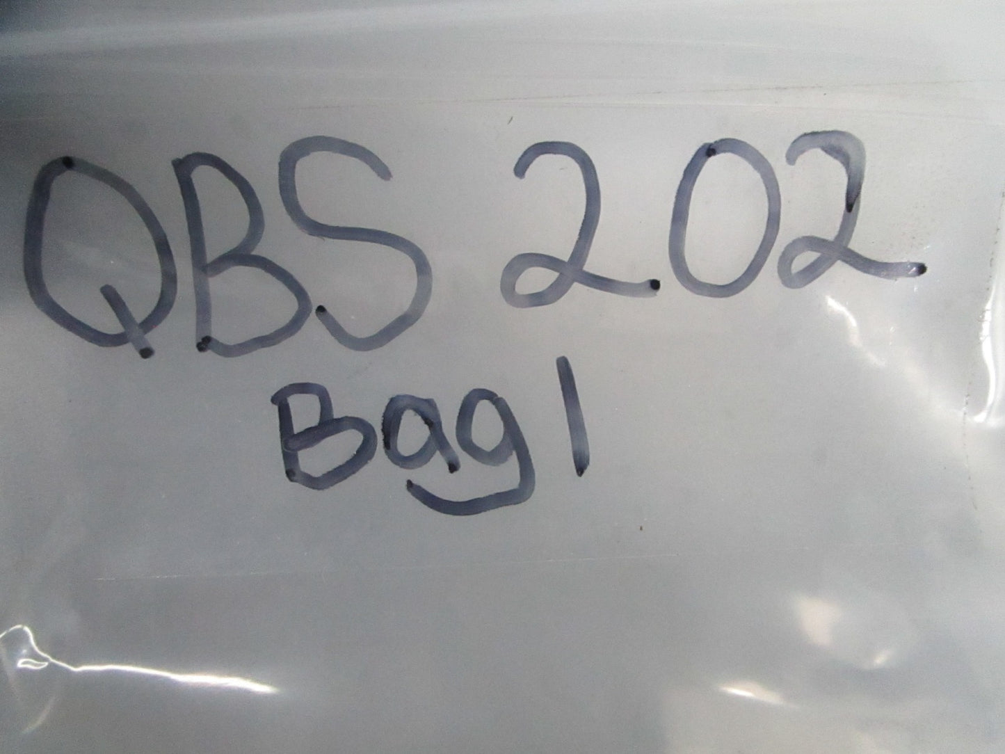 *NEW OEM* (LOT OF 4) 0810 OMC Johnson Evinrude Screw 319042 0319042