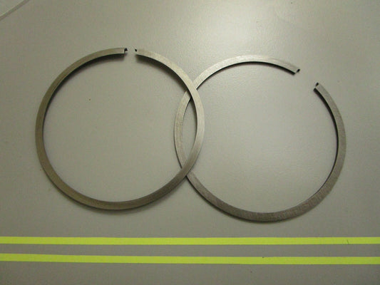 *NEW OEM* 0810 OMC Johnson Evinrude 2 Piston Ring Set 384315 0384315