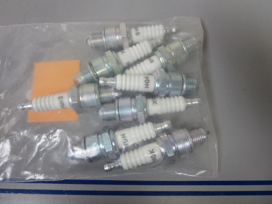 *NEW* (LOT OF 8) 0810 NGK Spark Plug BP6HS