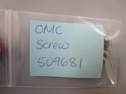 *NEW OEM* (LOT OF 3) 0810 OMC Johnson Evinrude Screw 509681 0509681