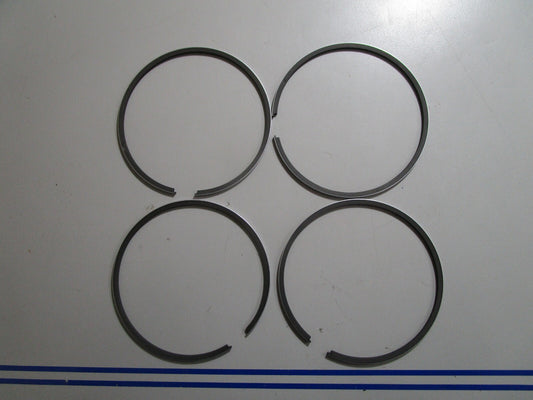 *NEW OEM* 0810 Mercury Quicksilver 4 Piece Piston Ring Set 39-815267A4