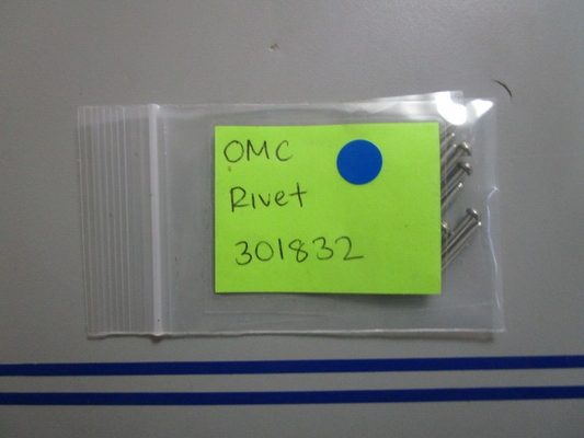 *NEW OEM* (LOT OF 10) 0770 OMC Johnson Evinrude Rivet 301832 0301832