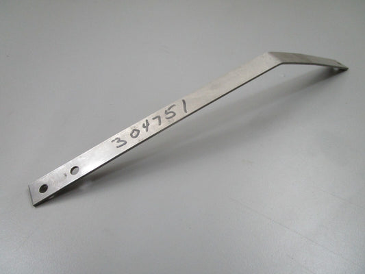 *NEW OEM* 0810 OMC Johnson Evinrude Arm 304751 0304751