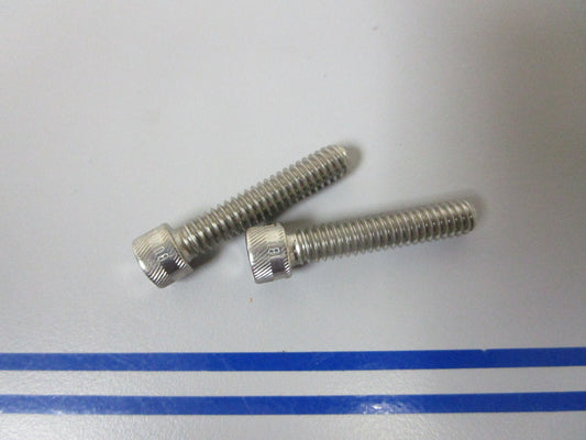 *NEW OEM* (LOT OF 2) 0810 Volvo Penta Hexagon Socket Screw 959422