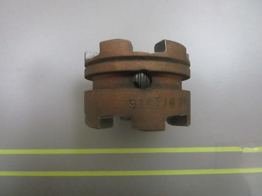 *NEW OEM* 0810 OMC Johnson Evinrude Clutch Dog 914716 0914716