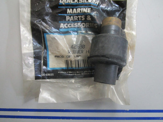 *NEW OEM* 0810 Mercury Quicksilver Rubber Hub 426301