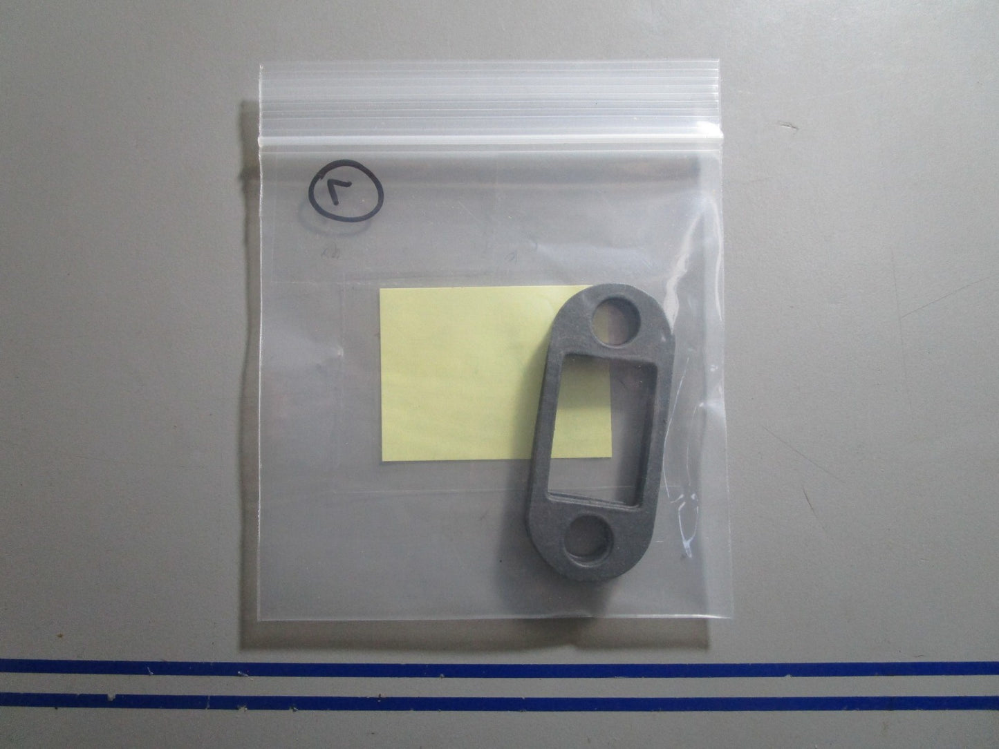 *NEW OEM* 0810 OMC Johnson Evinrude Gasket 304023 0304023