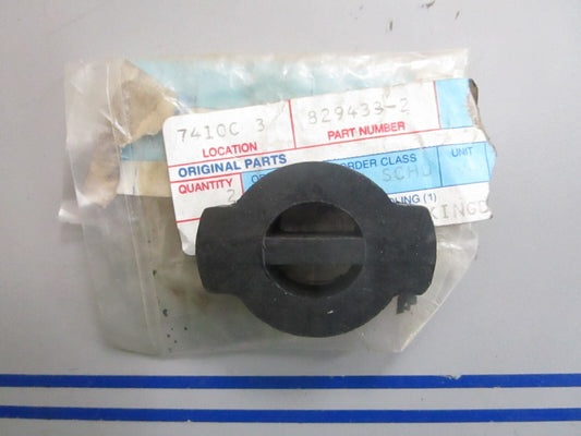 *NEW OEM* 0820 Volvo Penta Flange 829433