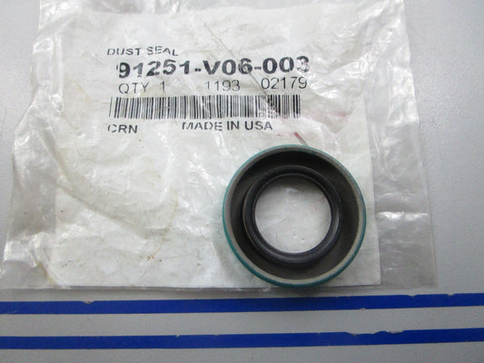NEW OEM 91251-V06-003 Honda Dust Seal 0810