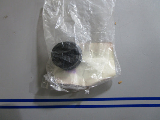 *NEW OEM* 0810 Suzuki Stop Switch Cap 63213-94400