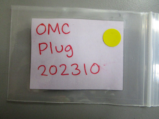 *NEW OEM* (LOT OF 2) 0810 OMC Johnson Evinrude Plug 202310 0202310