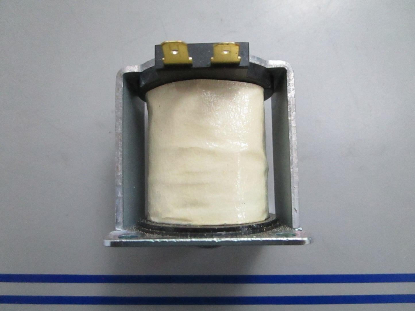 *NEW OEM* 0820 Generac Shut-Off Solenoid 0J7137