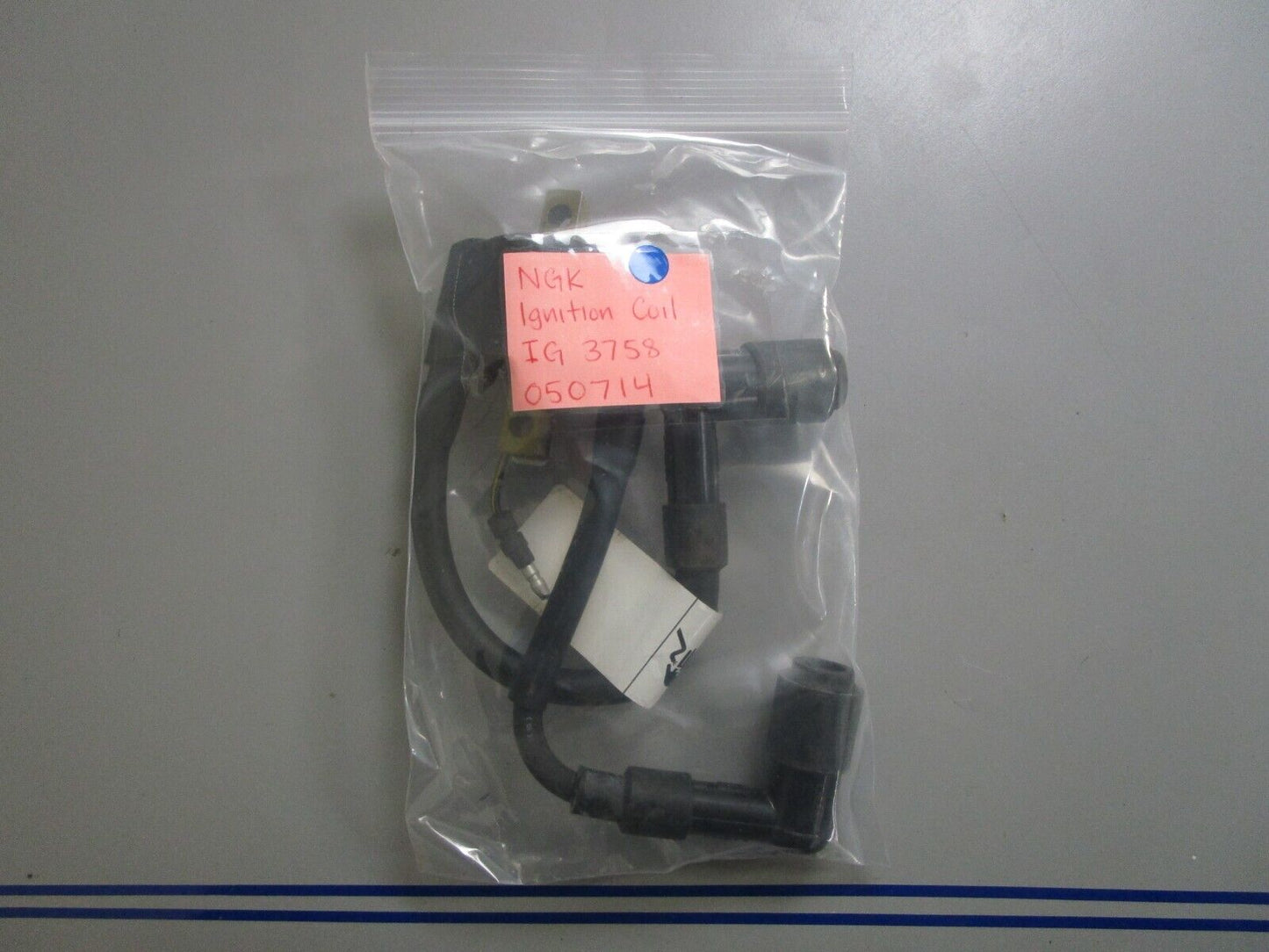 *NEW* 0810 NGK Ignition Coil IG 3758 050714