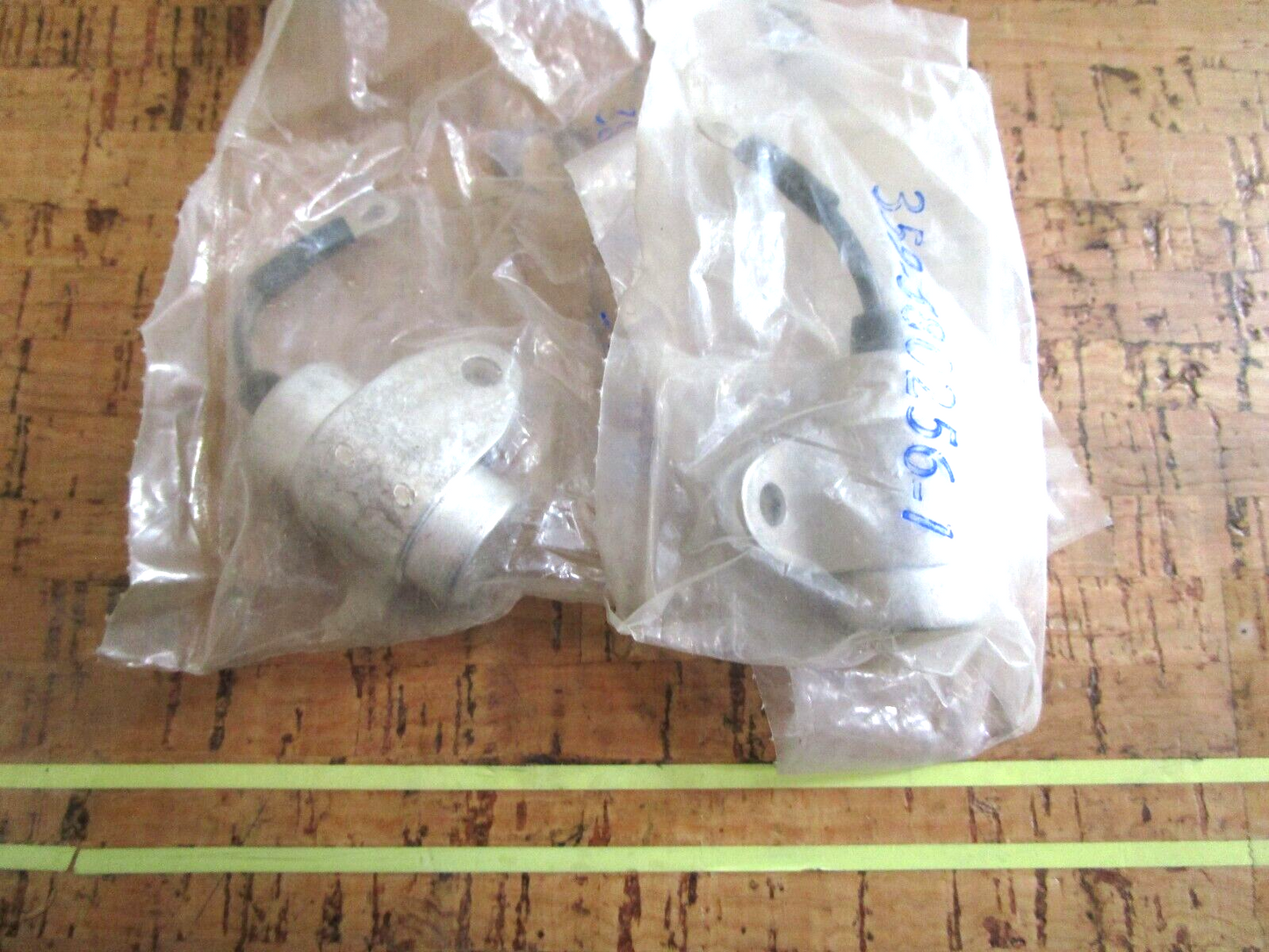 *NEW OEM* (LOT OF 2) 0750 OMC Johnson Evinrude CONDENSER 580256 0580256