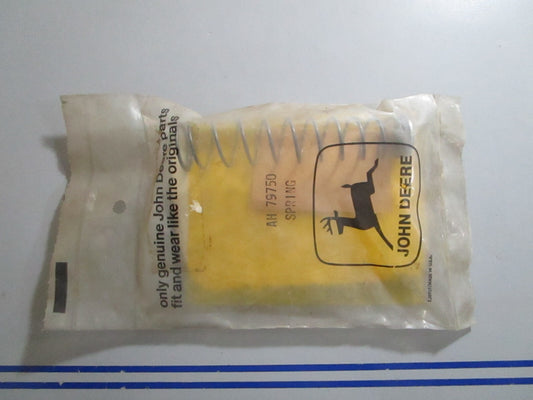 *NEW OEM* 0810 John Deere Spring AH79750