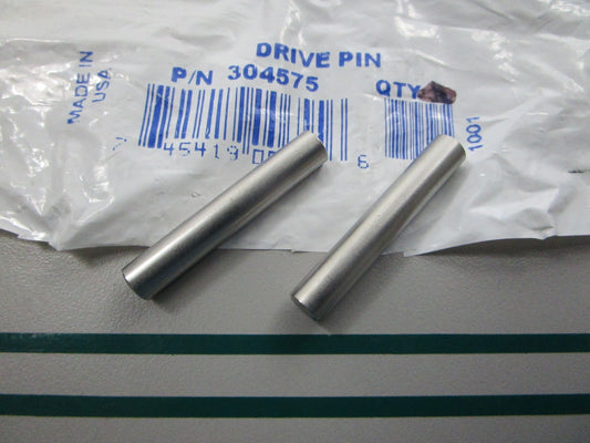 NEW OEM (LOT OF 2) 304575 0304575 OMC Johnson Evinrude Drive Pin 0810