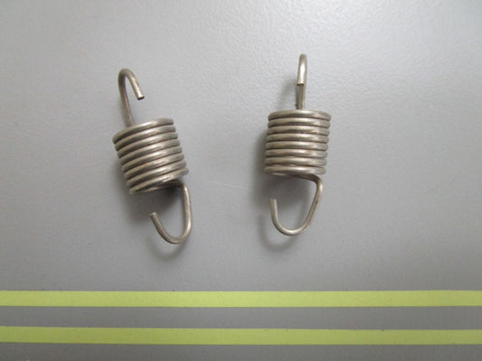 *NEW OEM* (LOT OF 2) 0810 OMC Johnson Evinrude Lock Spring 315176 0315176