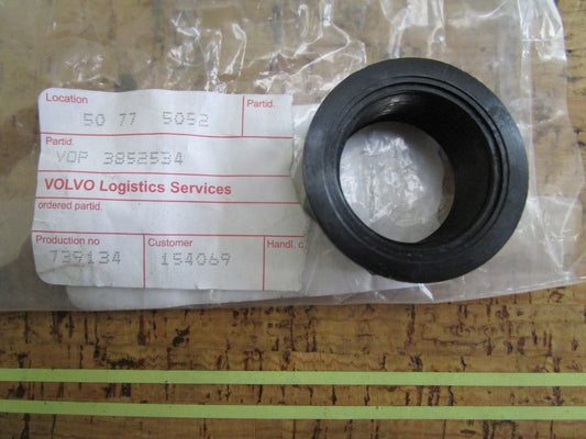 *NEW OEM* 0810 Volvo Penta Nut 3852534