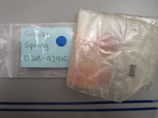 *NEW OEM* 0770 Suzuki Spring 13268-92910