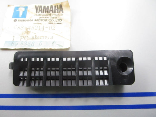 *NEW OEM* 0810 Yamaha Cover 688-45214-02-00