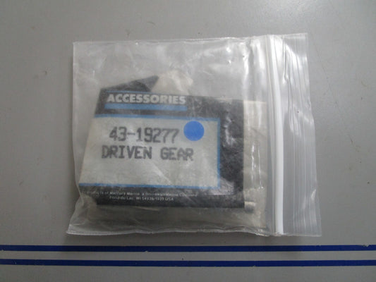 *NEW OEM* 0810 Mercury Quicksilver Driven Gear 43-19277