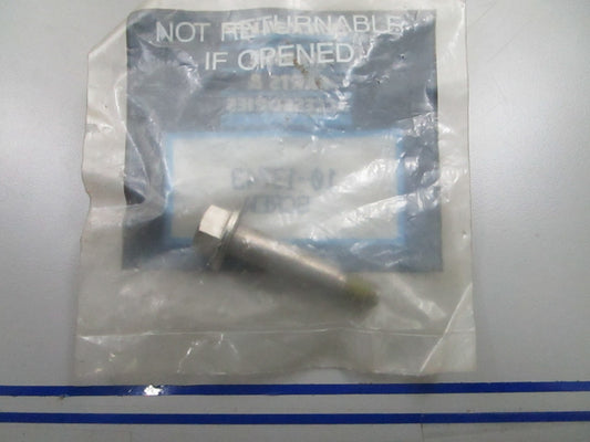 *NEW OEM* 0810 Mercury Quicksilver Screw 10-13743