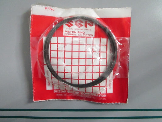 NEW OEM 12140-94400-050 Suzuki Piston Ring Set 0820