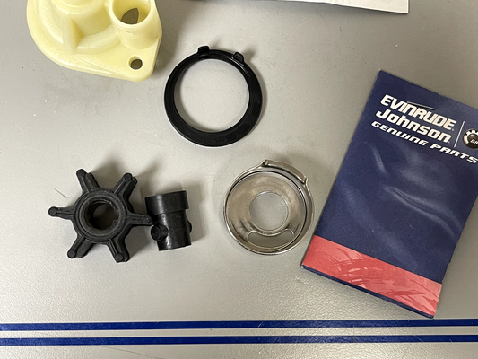 *NEW OEM* 0670 OMC Johnson Evinrude Water Pump Kit 0763736 763736
