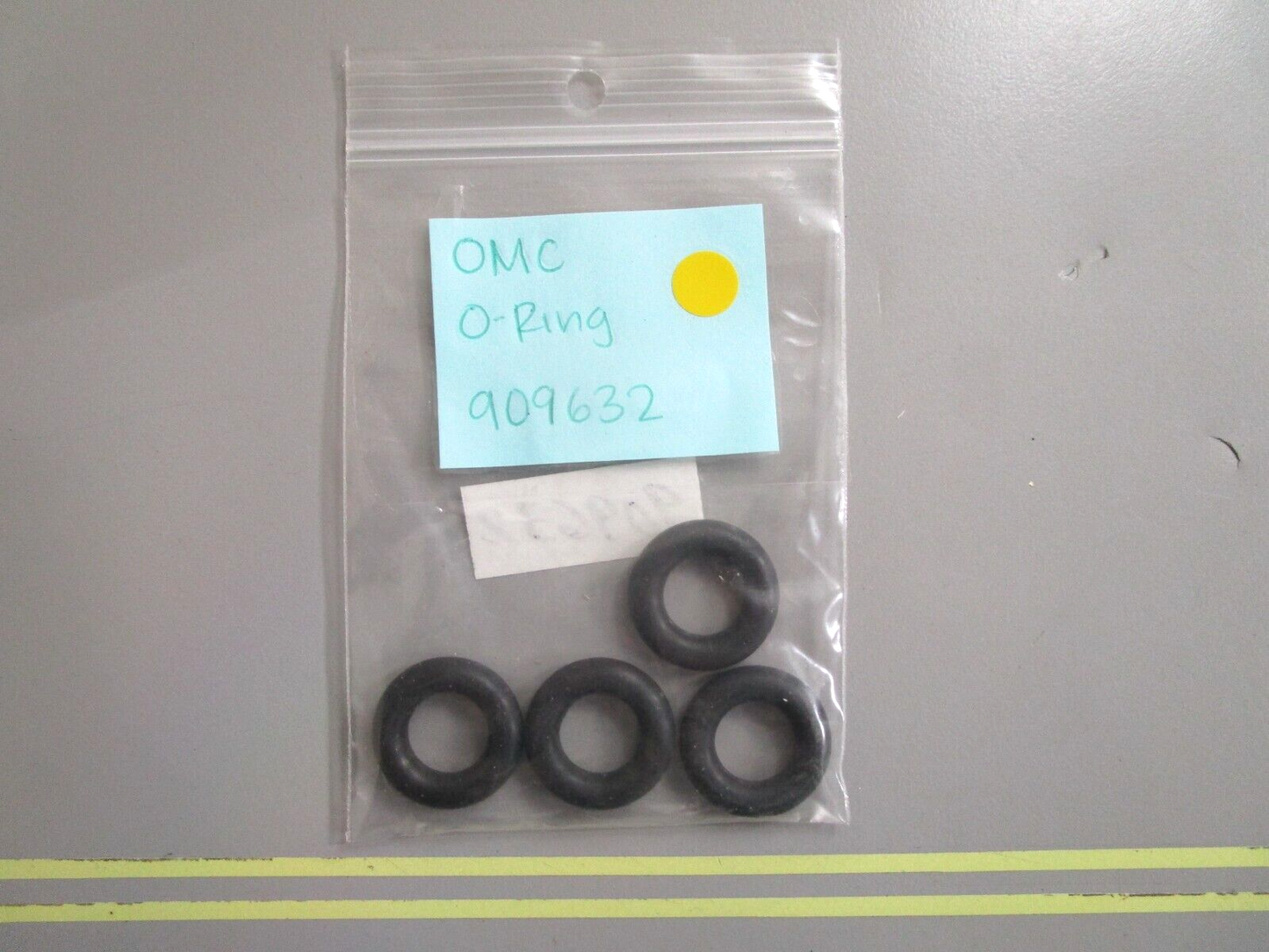 *NEW OEM* (LOT OF 4) 0750 OMC Johnson Evinrude O-RING 909632 0909632