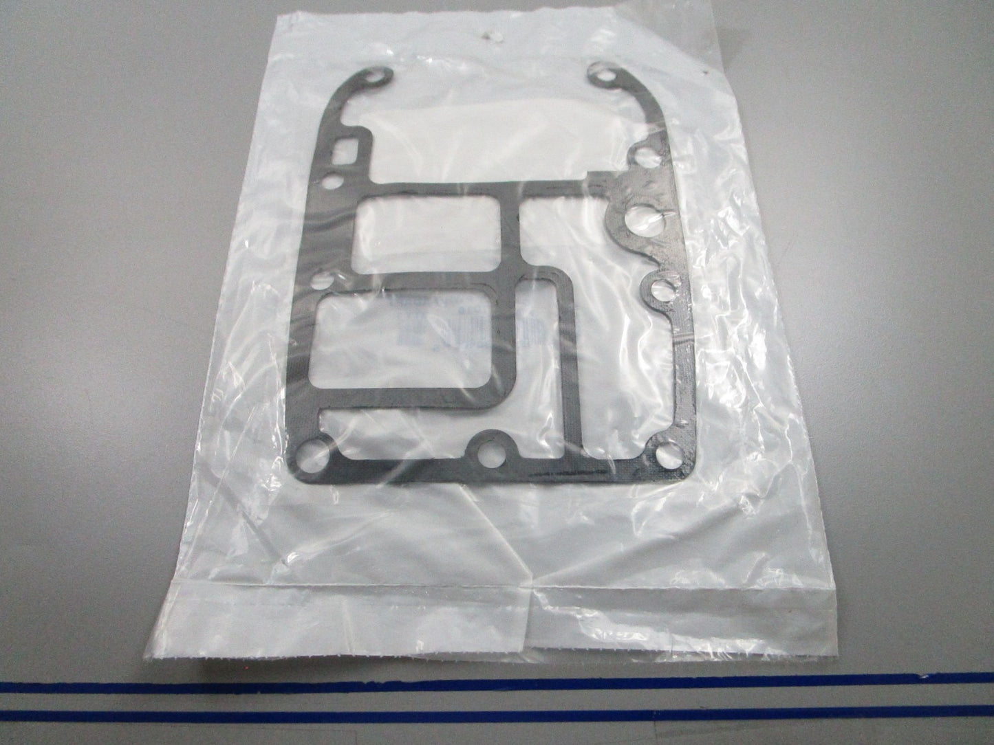 *NEW OEM* 0810 OMC Johnson Evinrude Powerhead Adapter Gasket 351018 0351018