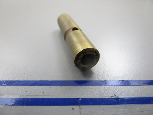 *NEW OEM* 0810 OMC Johnson Evinrude Bushing 318168 0318168