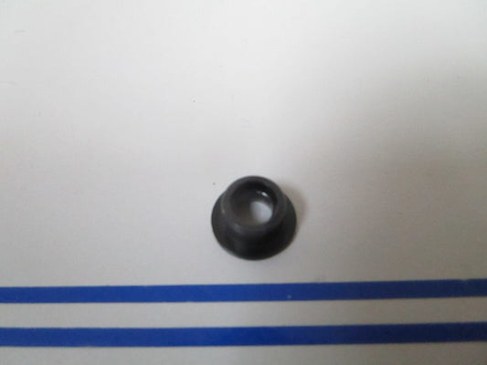 *NEW OEM* 0810 OMC Johnson Evinrude Bushing 314125 0314125