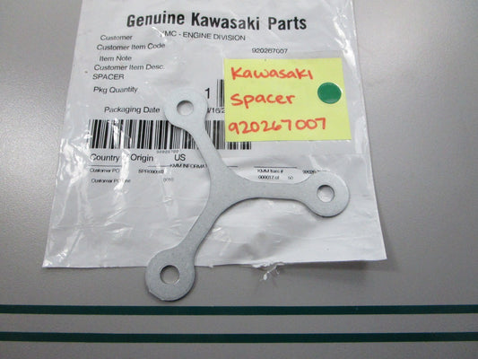 NEW OEM 920267007 Kawasaki Spacer 0810
