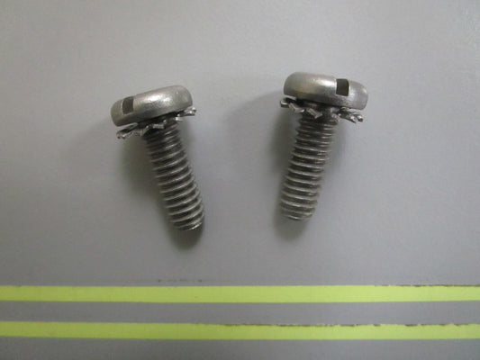 *NEW OEM* (LOT OF 2) 0810 OMC Johnson Evinrude Screw 309021 0309021
