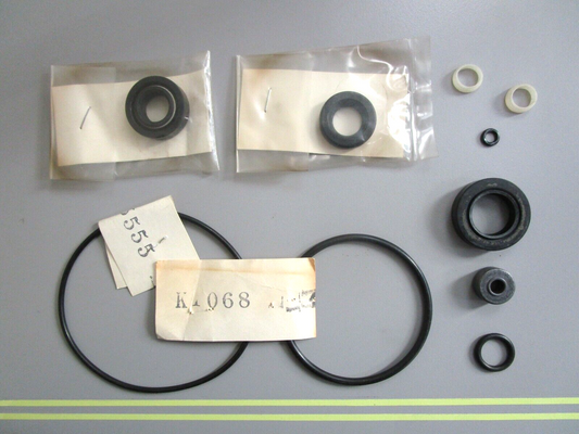 *NEW OEM* 0750 Mercury Quicksilver SEAL KIT FK1068